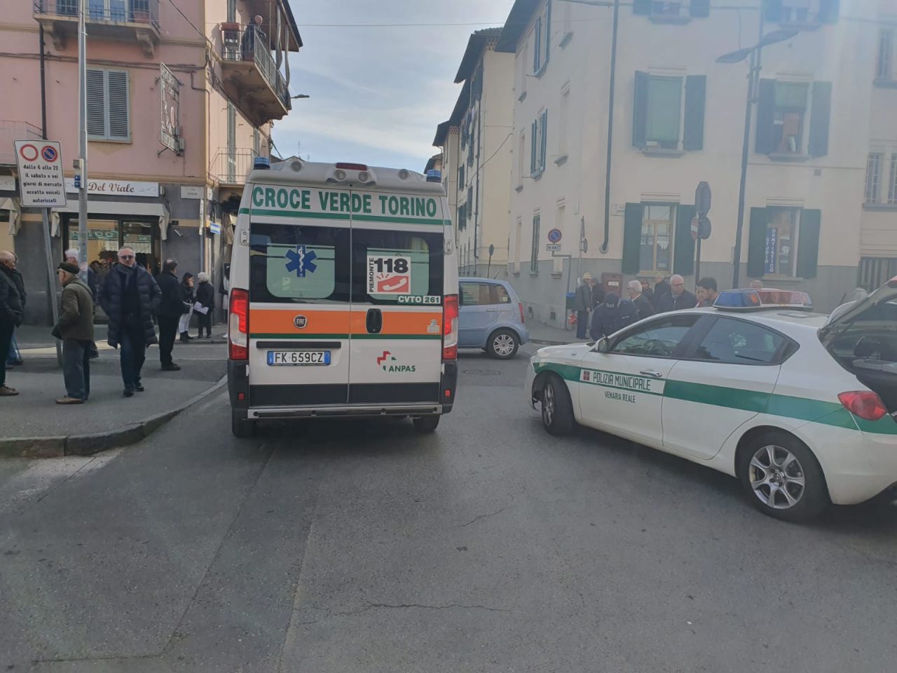 Ciclista investito, indagini sulla dinamica LE FOTO