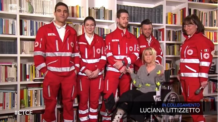 I ragazzi della Croce Rossa in diretta con Luciana Littizzetto