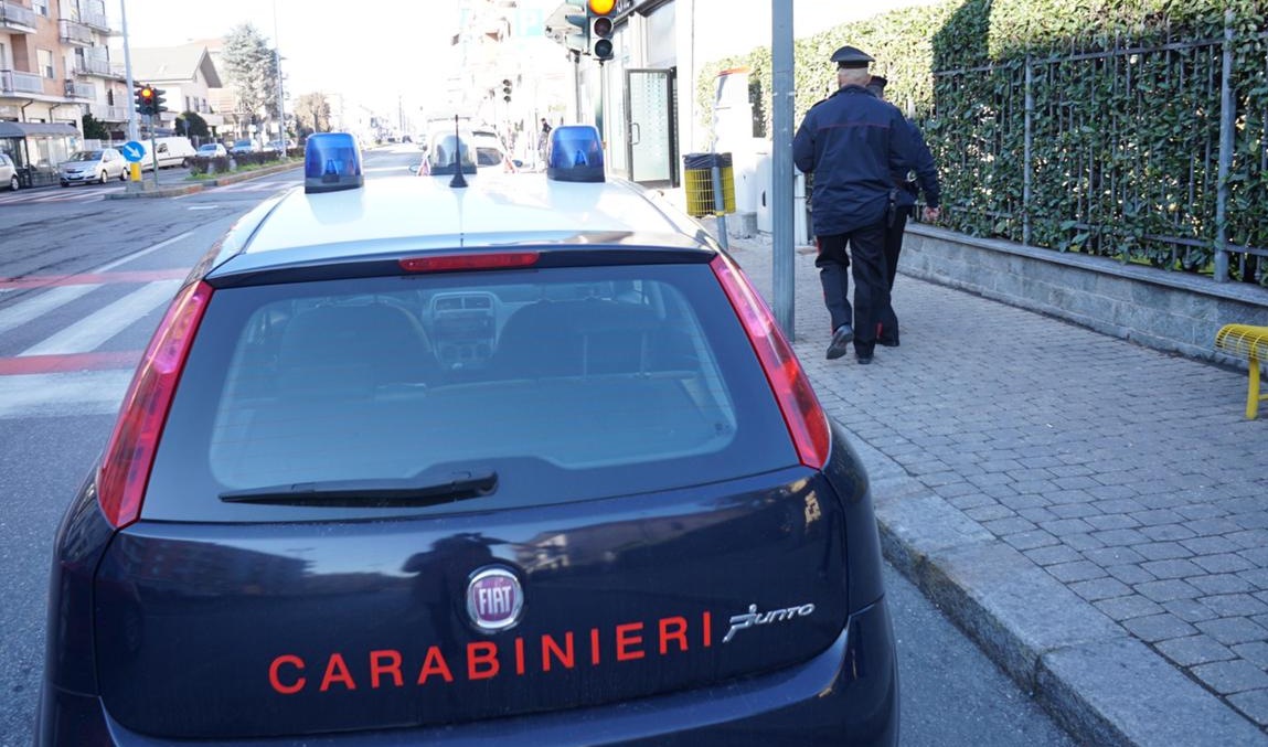 Esplosione del bancomat in via Roma a San Mauro, indagano i carabinieri