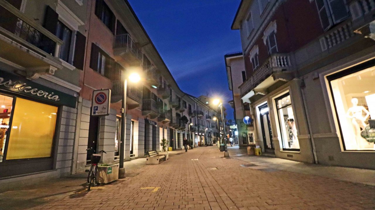 Un'immagine di via Italia surreale nei giorni dell'allerta Coronavirus