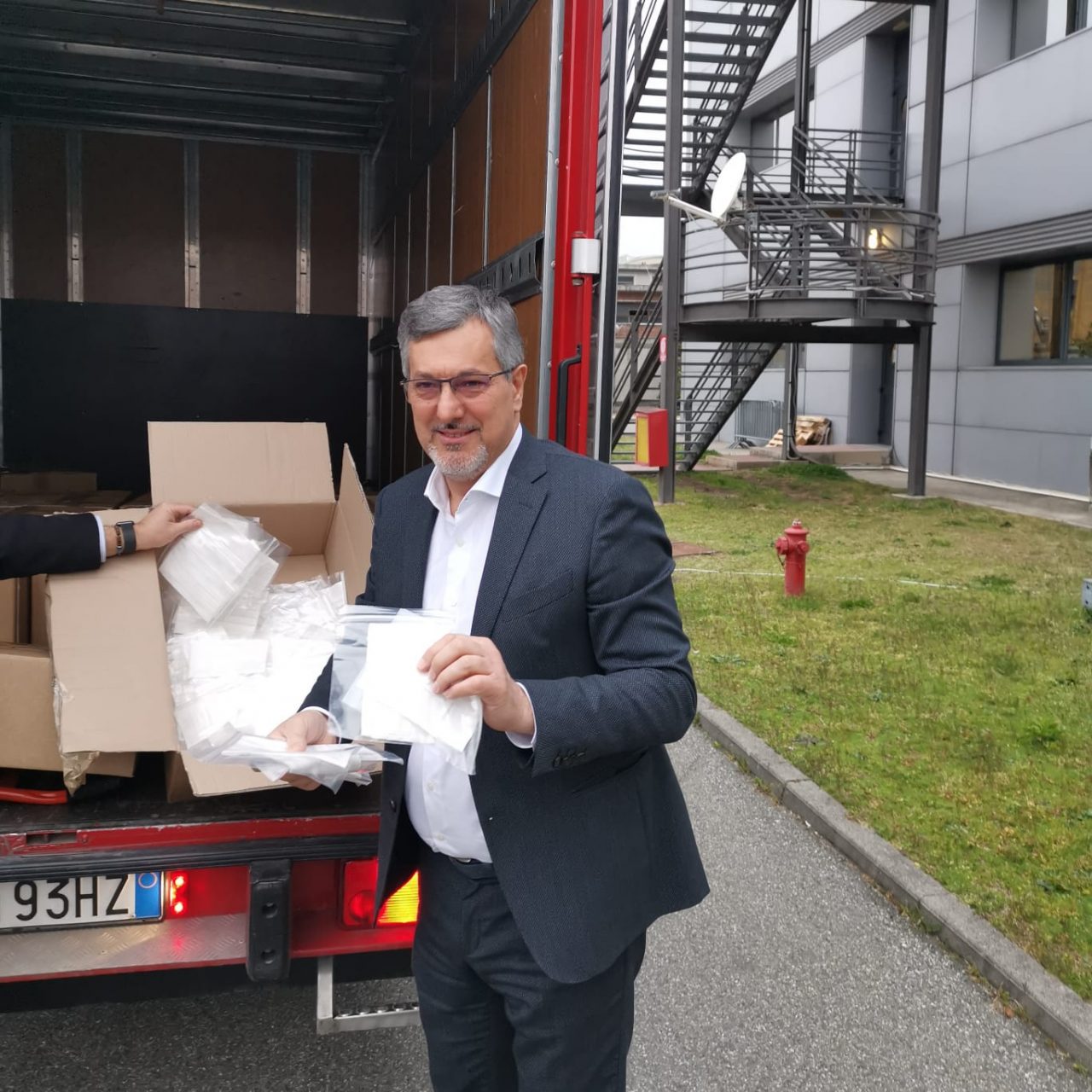 Emergenza Coronavirus, arrivate all’Unità di crisi 10 mila mascherine