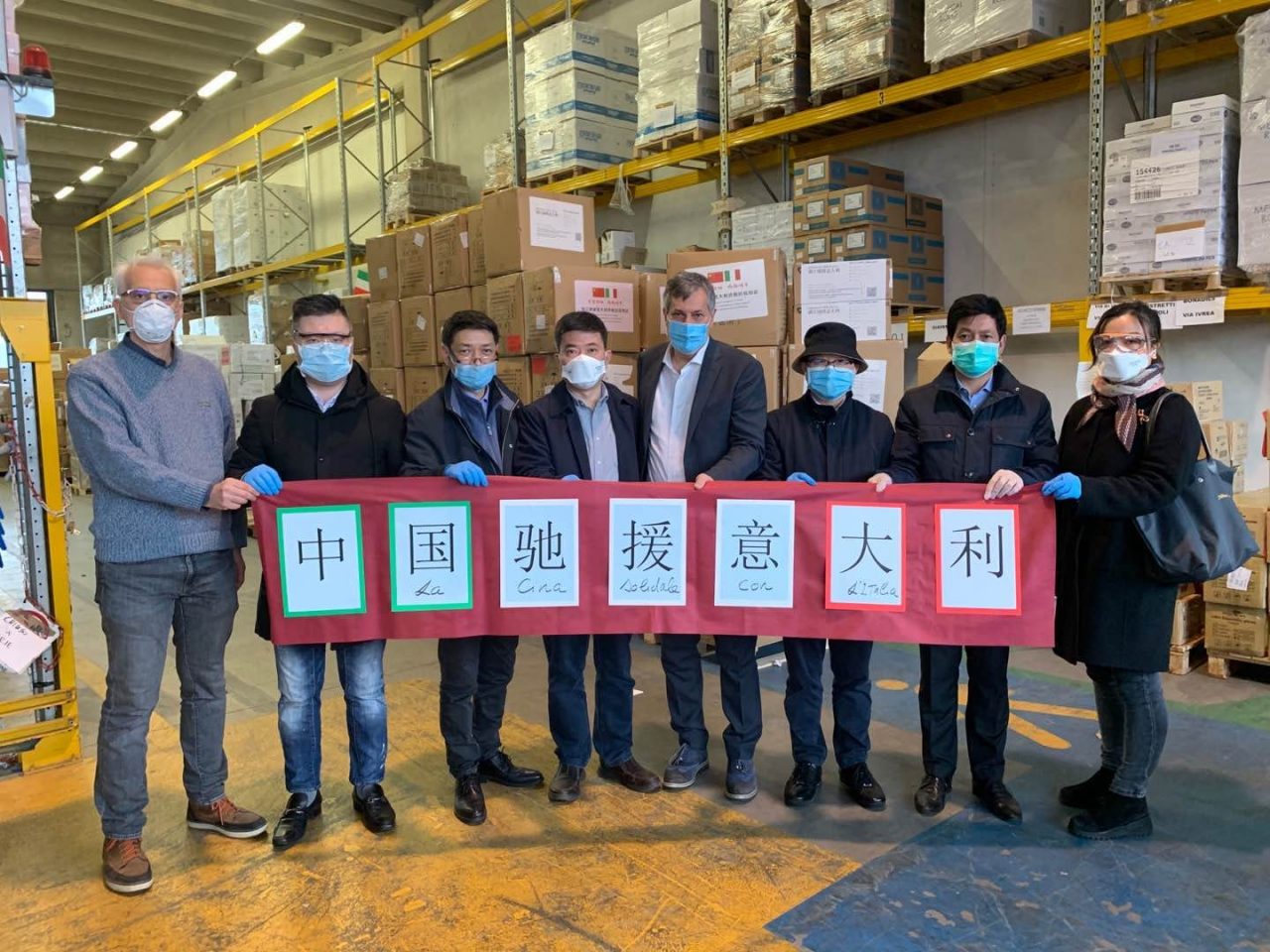 Coronavirus, aiuti dalla Cina al Piemonte: l’assessore regionale Icardi incontra il console cinese