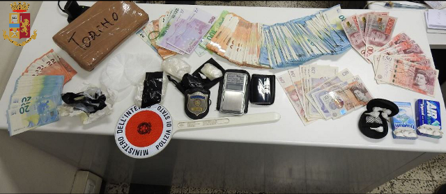 Coronavirus, non si ferma lo spaccio: due arresti