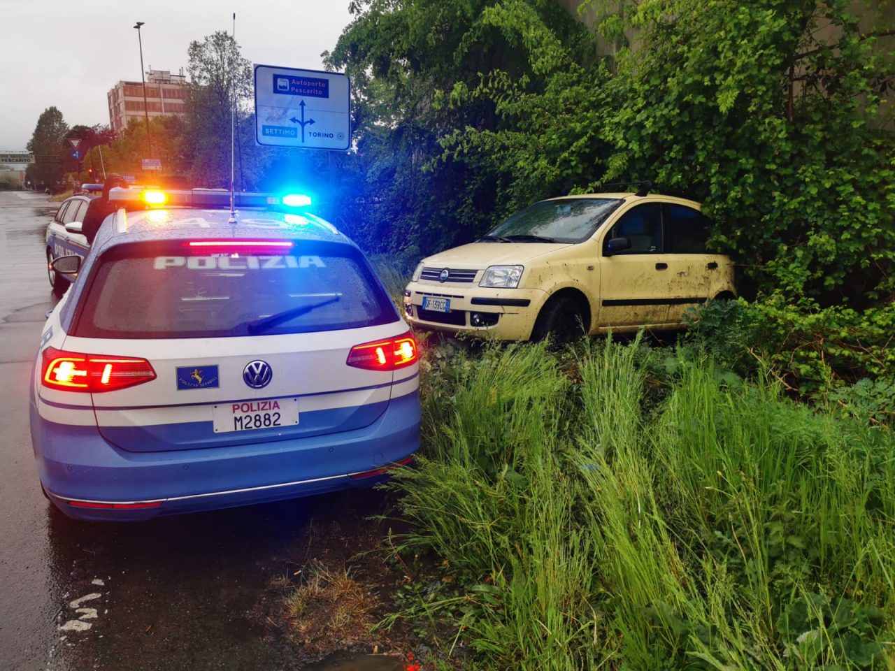 Asfalto scivoloso, incidente allo svincolo della Sp11