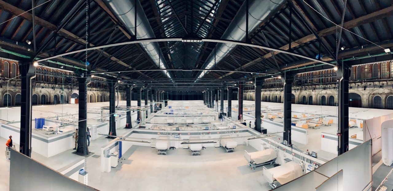 Coronavirus, questa mattina l’arrivo dei primi pazienti all’ospedale Covid allestito alle Ogr