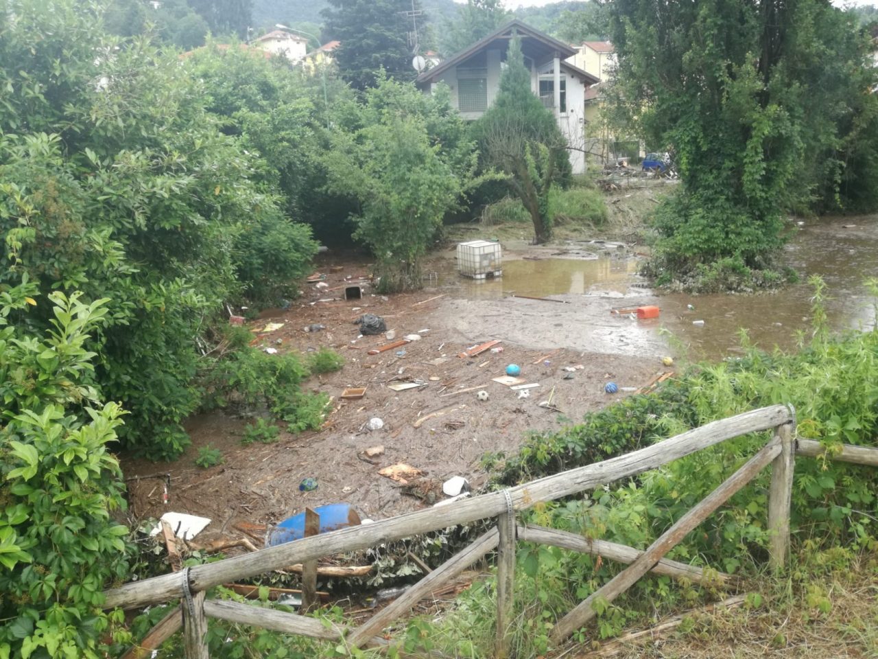 Territorio devastato, le immagini del disastro (il giorno dopo). FOTO E VIDEO