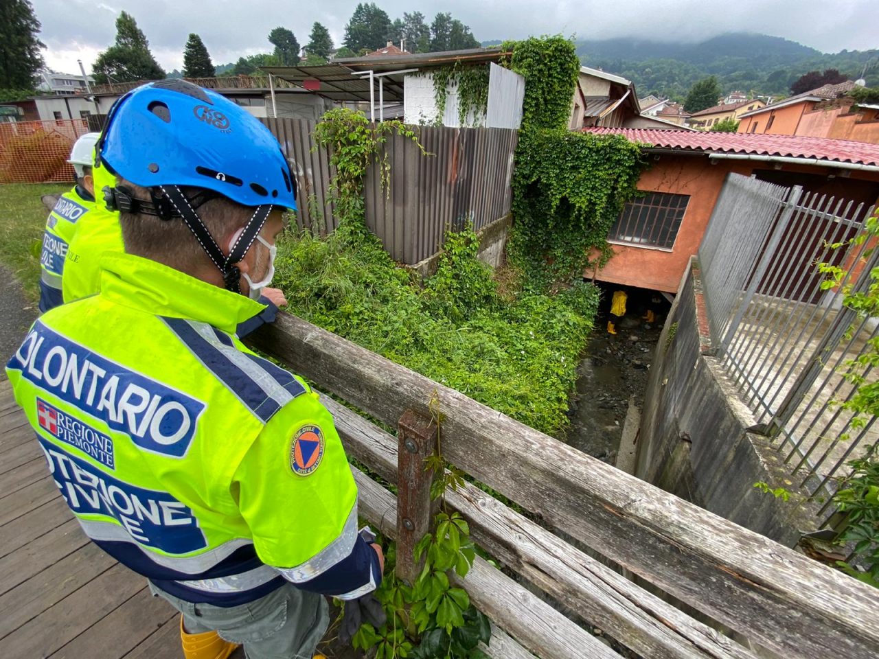 Continuano gli interventi a Sant’Anna dopo il nubifragio. FOTO