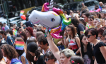 Torino Pride, la Mole diventa "arcobaleno"