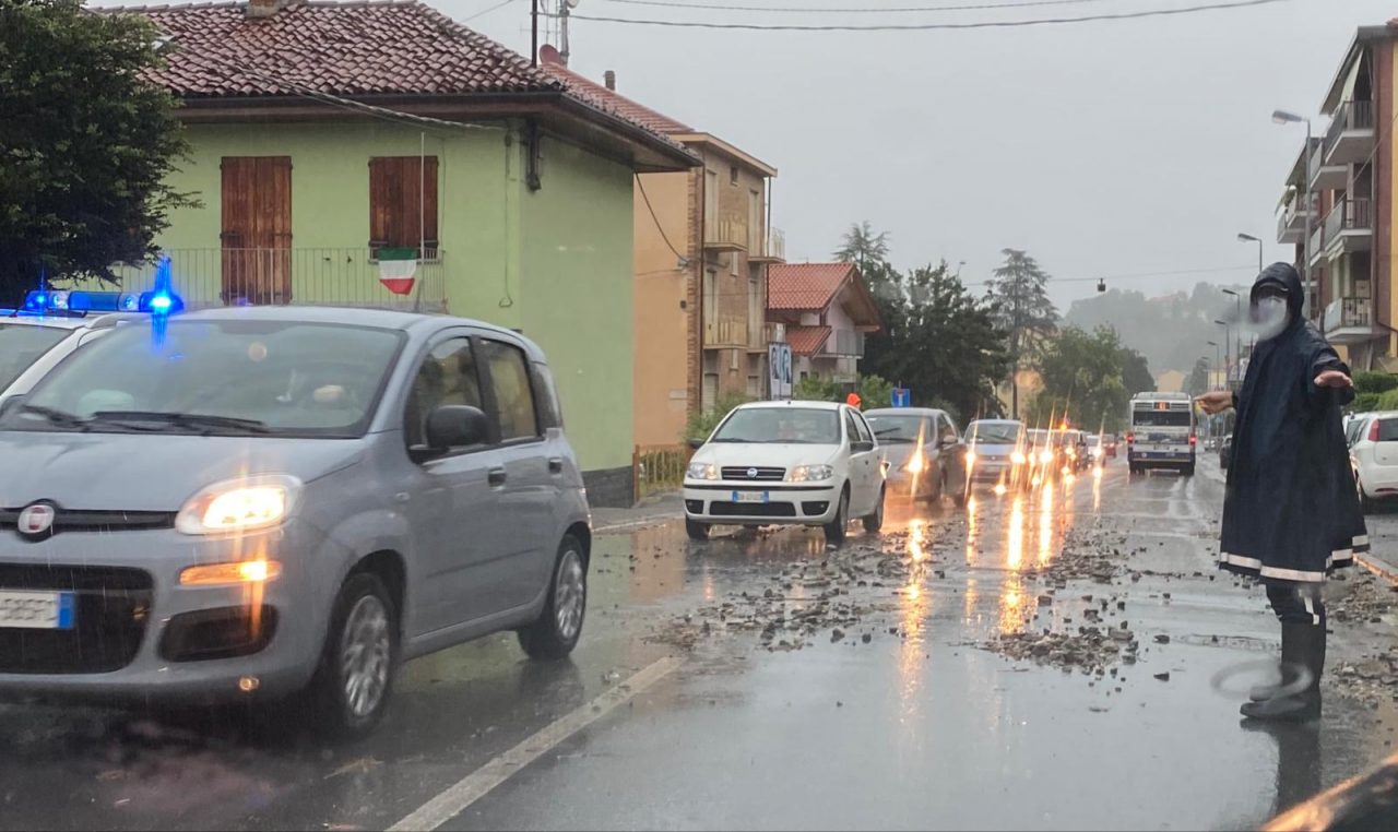 Maltempo, disagi in città – LE FOTO