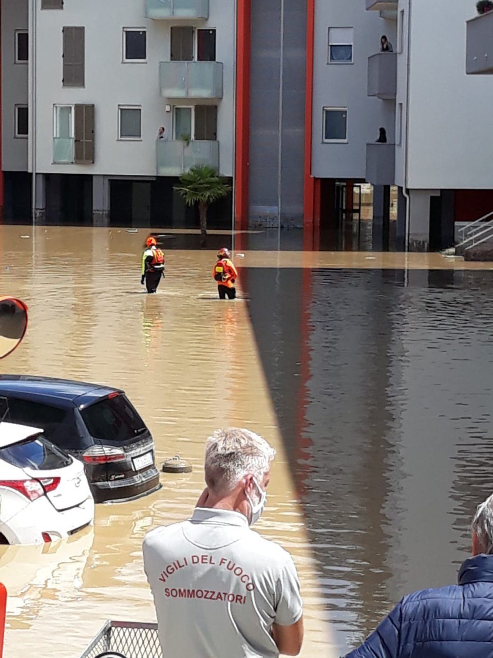 Danni a San Mauro, tecnici e Vigili del Fuoco ancora al lavoro. Foto e Video