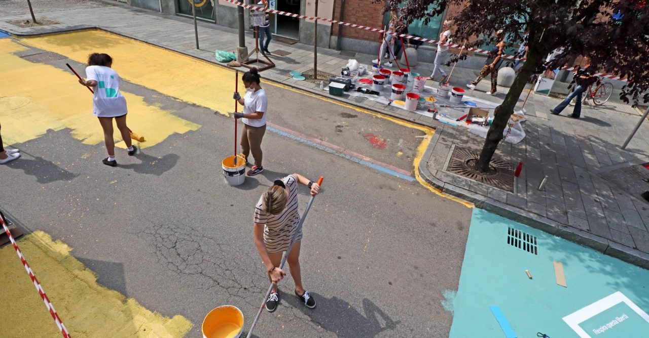 Via Italia pedonale, la strada si colora VIDEO