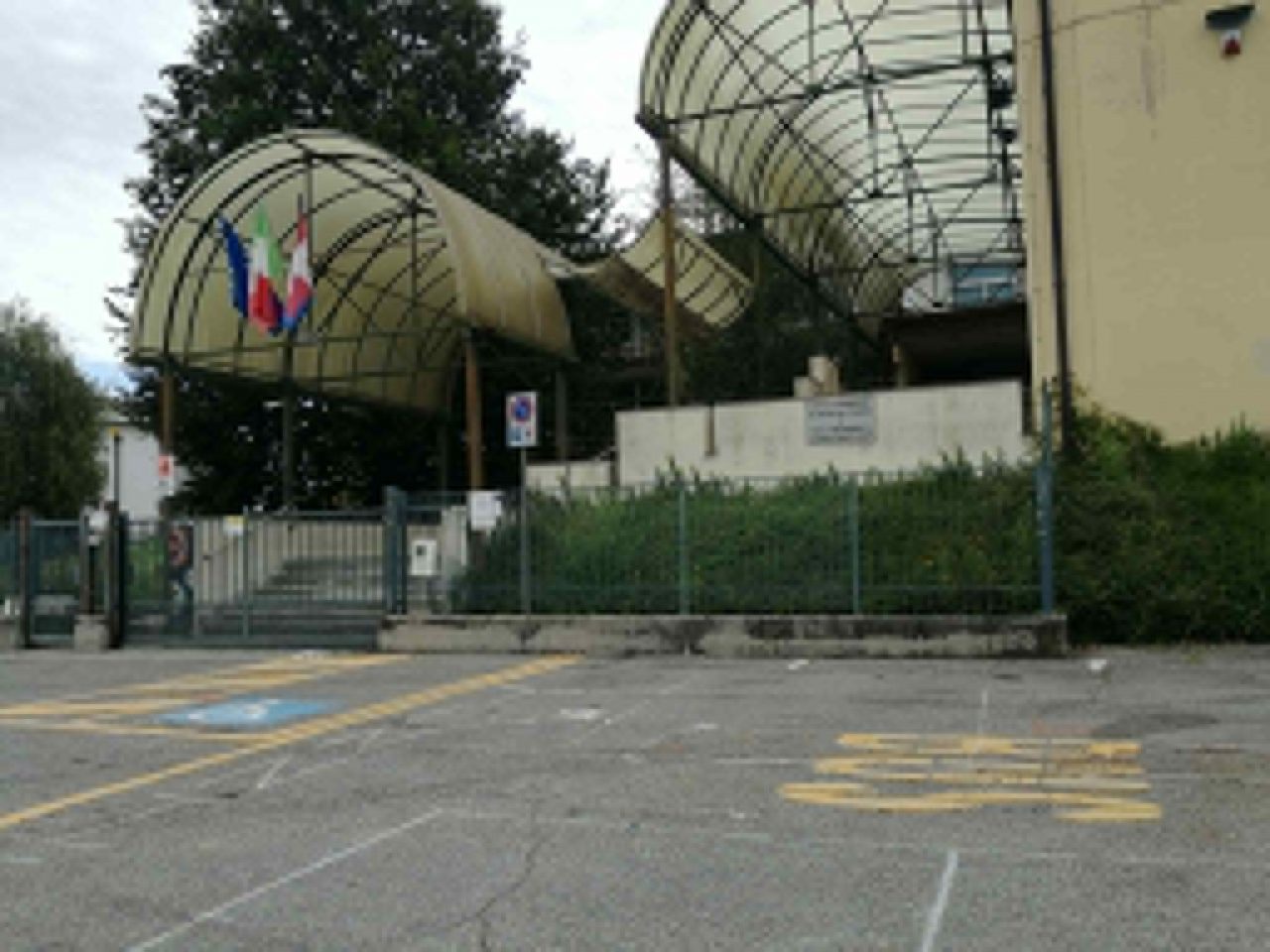 Scuola, ripresa “quasi regolare”