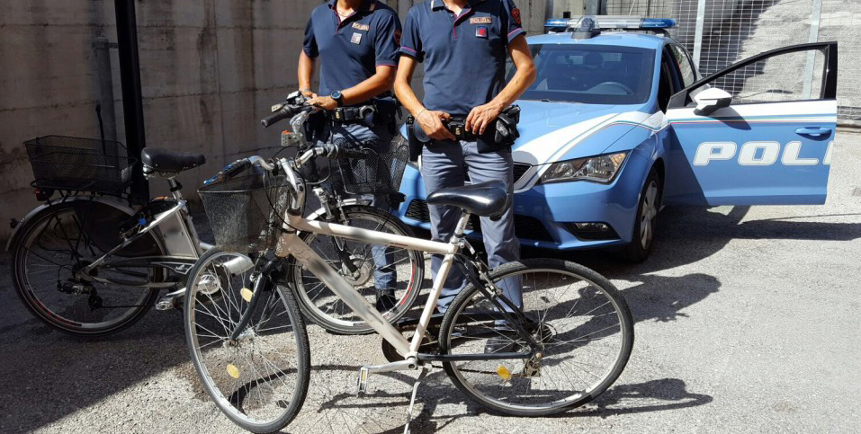 Ladri di biciclette, due arresti in poche ore