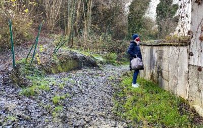 Il fango minaccia le tombe del cimitero