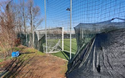 Il campo sportivo nel mirino dei vandali: “Danni assurdi”