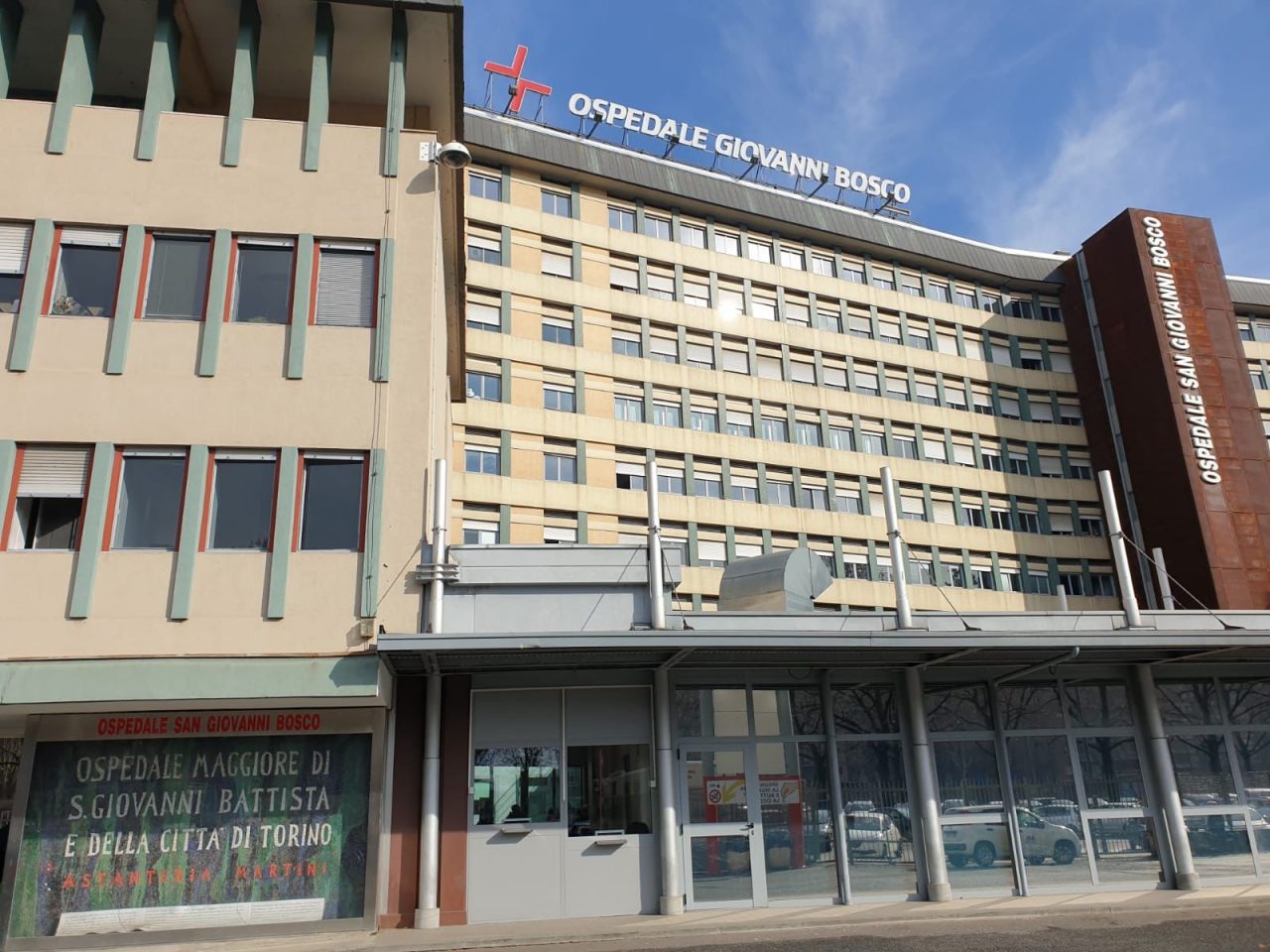 Oggi (venerdì 19) il via alle somministrazioni dei vaccini per il personale scolastico, universitario e della formazione professionale