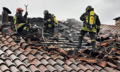San Raffaele, brucia il tetto di una casa: intervengono i Vigili del fuoco