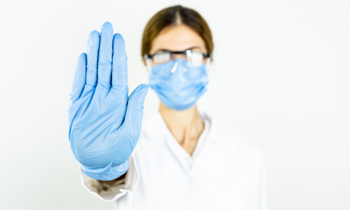 Oss No Vax sospeso: Asl To3 condannata al risarcimento