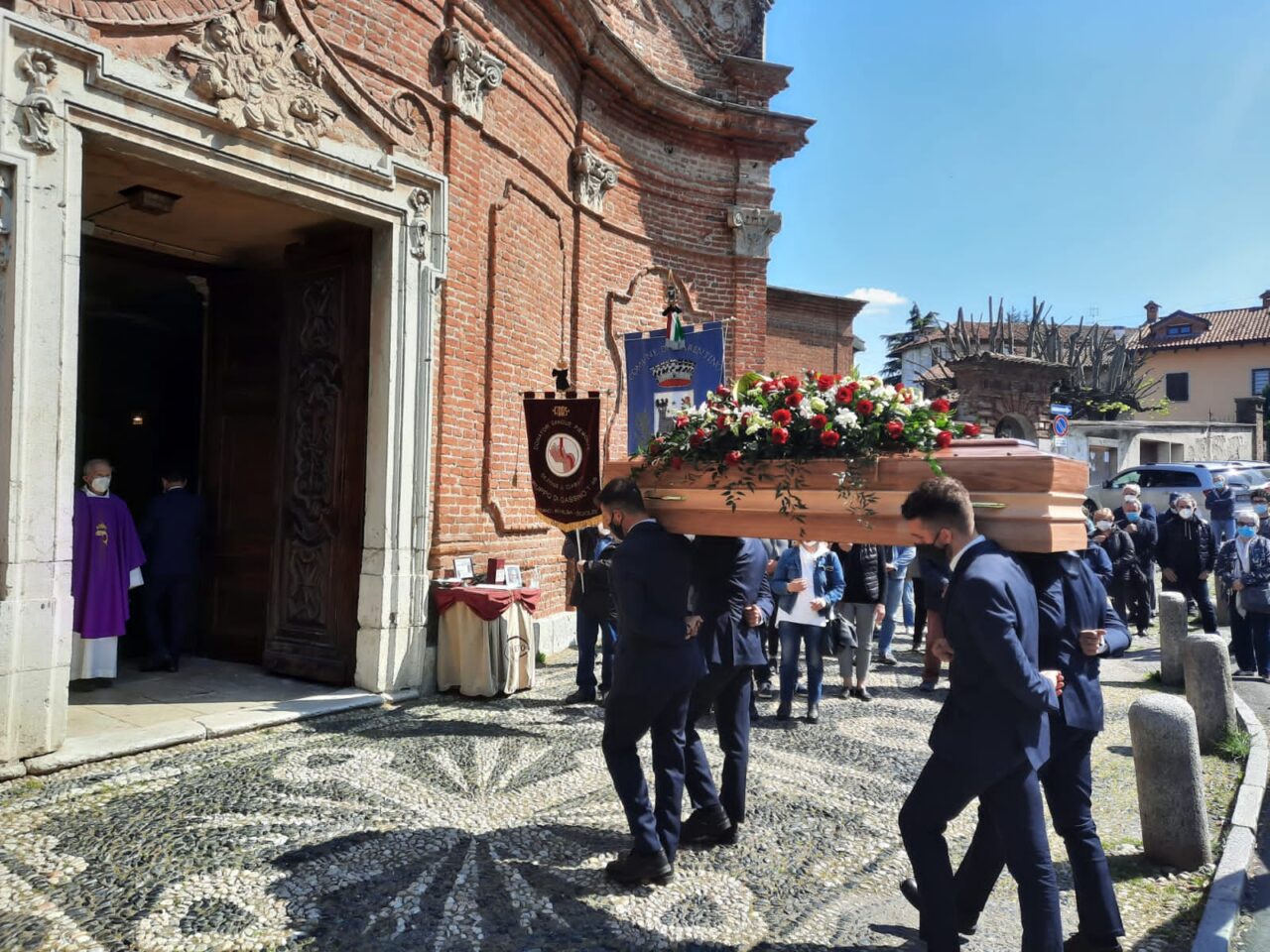 L’ultimo saluto al maestro Luigi Biasi: col suo pennello ha raccontato la collina