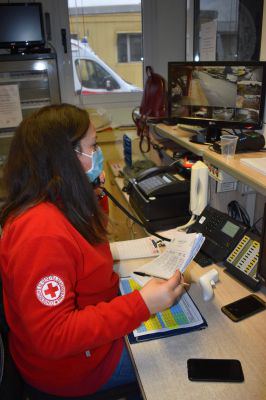 Campagna vaccinale, i giovani della Cri scendono in campo per gli anziani