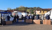 La protesta dei commercianti extra alimentari al mercato di Gassino: "Vogliamo lavorare"