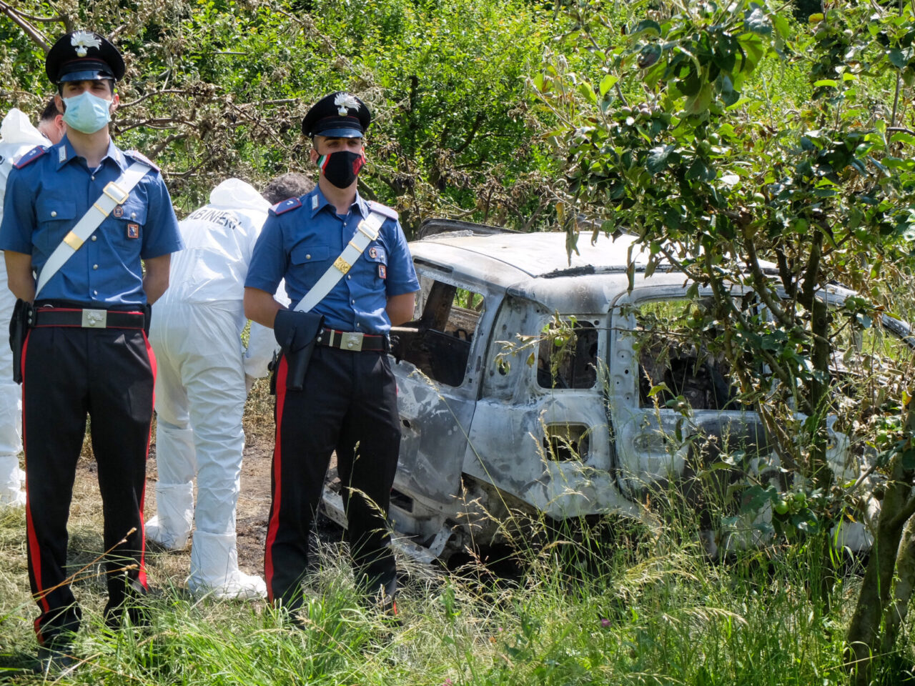 Trovato cadavere carbonizzato, non si esclude alcuna pista