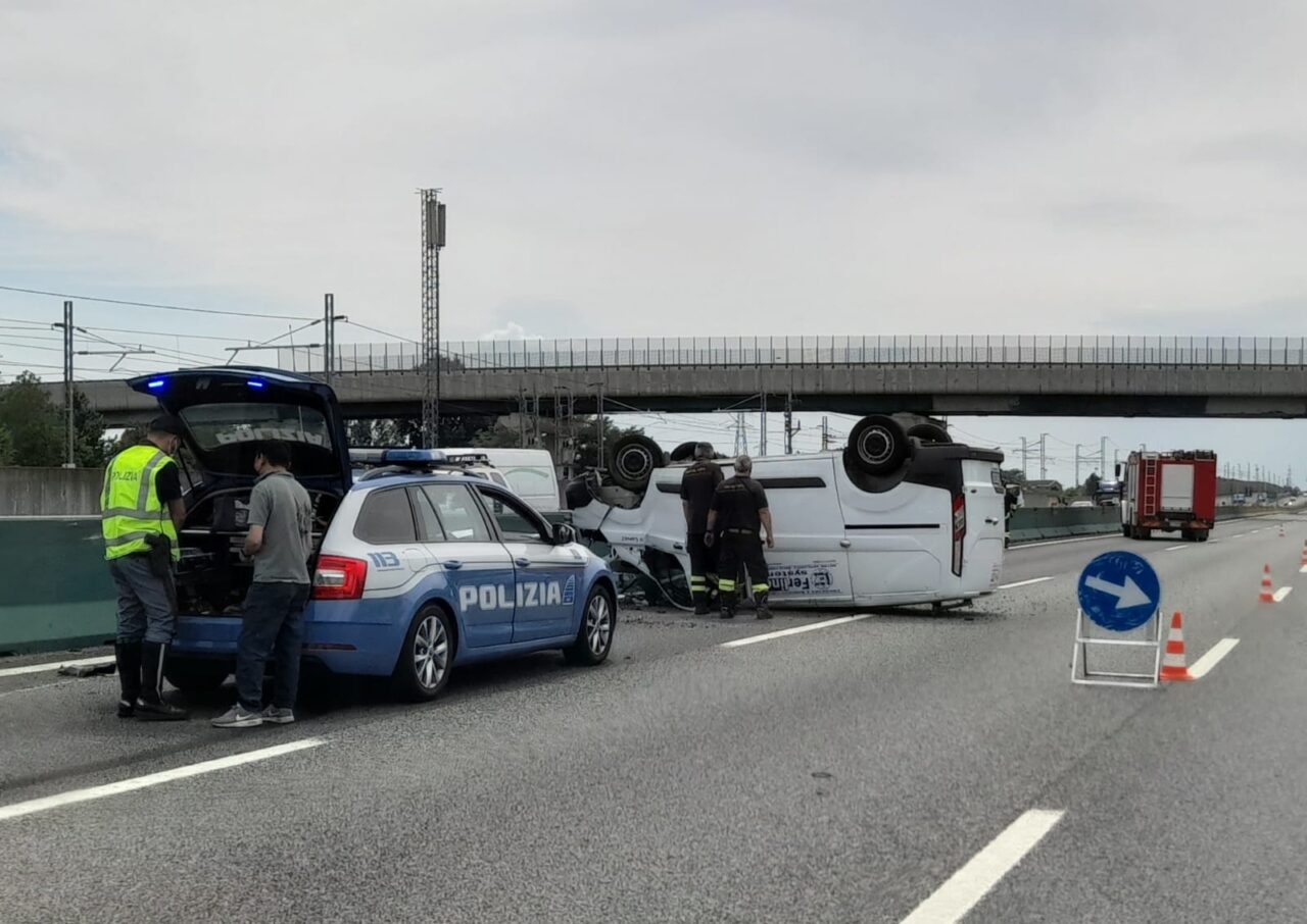Tamponamento sull’autostrada A4 tra Volpiano e Settimo