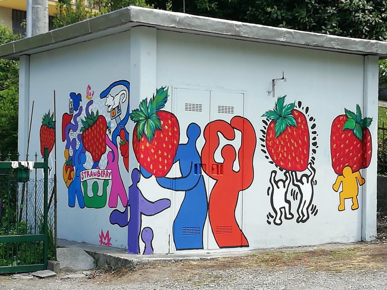 Cabine E-Distribuzione dipinte dai ragazzi del liceo