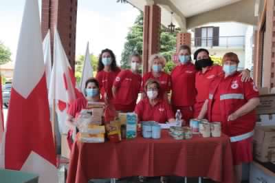 La solidarietà in collina con la raccolta della Croce Rossa