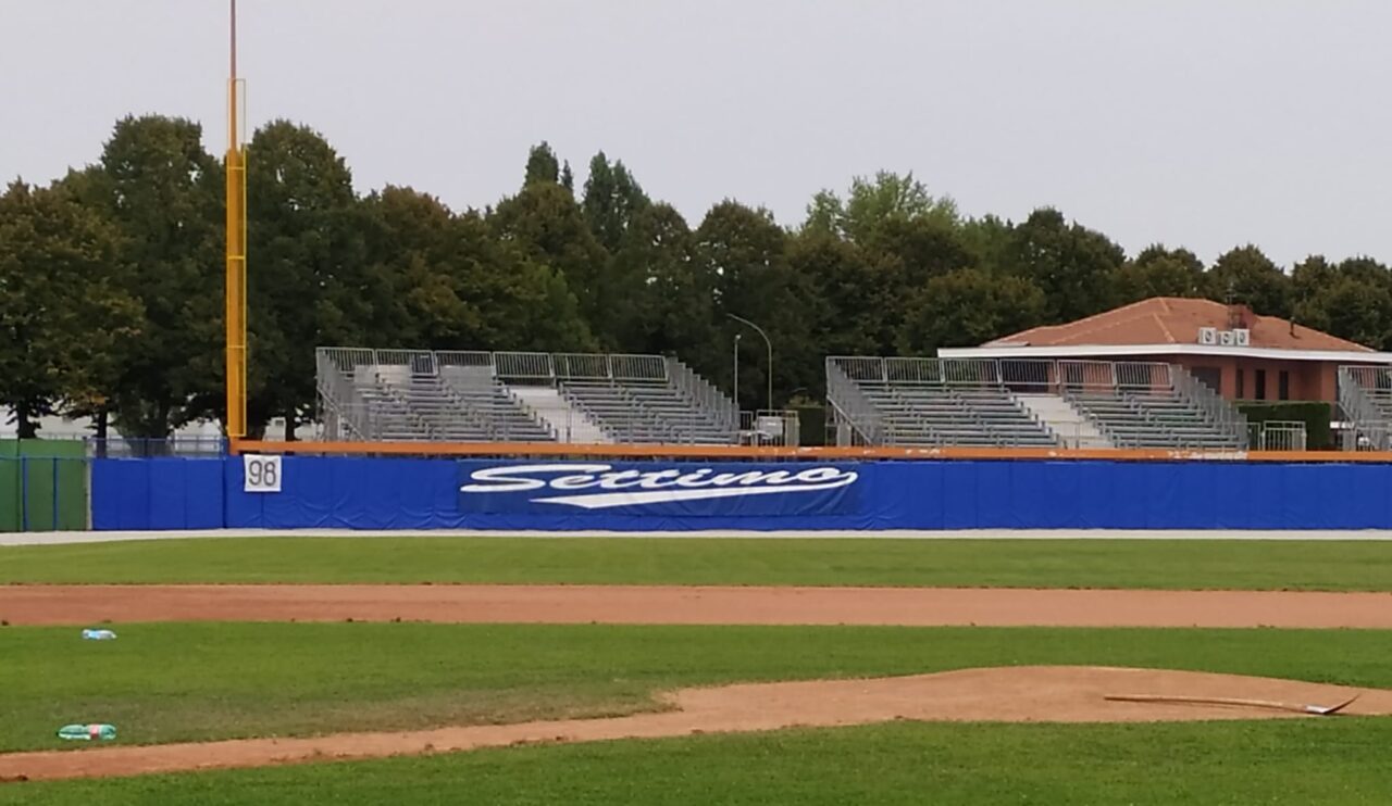 Europei di baseball, terminato il montaggio delle tribune “Home run” allo stadio Aluffi di Settimo