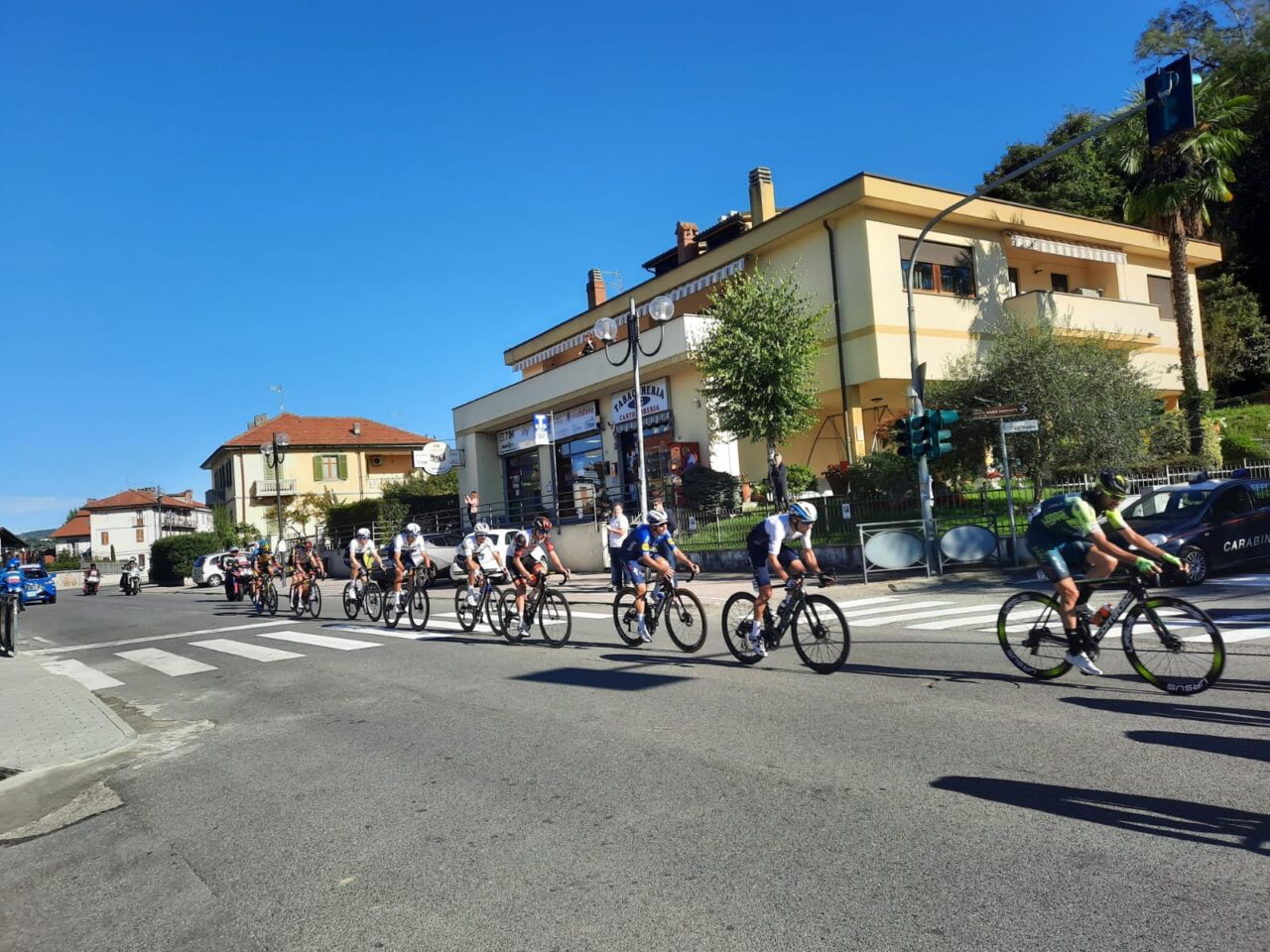 Gara ciclistica Milano -Torino: le foto del passaggio