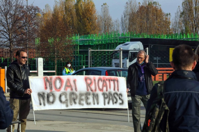Torna in piazza il Coordinamento dei lavoratori “No Green Pass”