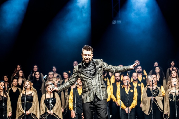 Sunshine gospel choir al Torino Outlet Village