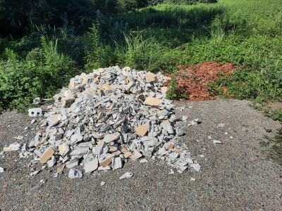 Rifiuti abbandonati e discariche abusive: negli ultimi 4 anni spesi più di 30mila euro