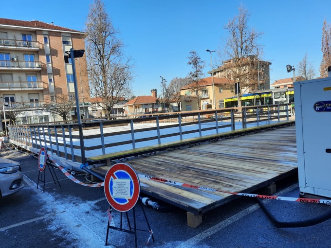 San Mauro, da sabato 22 gennaio 2022 apre la pista da pattinaggio in piazza Mochino