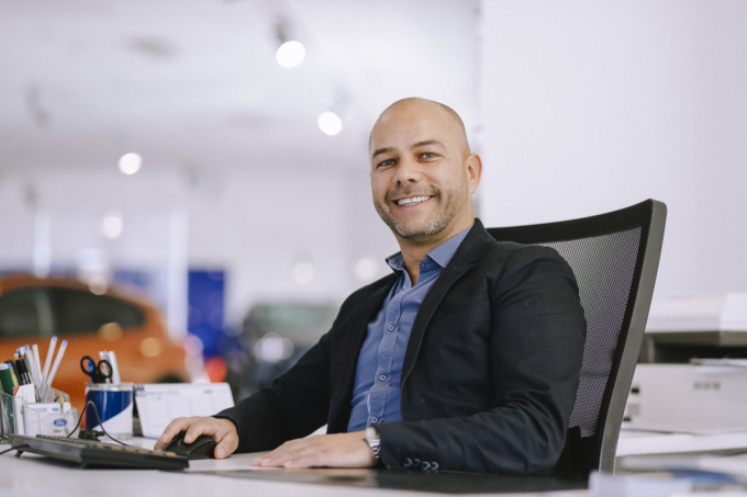 Vendere auto oggi: la storia di Martino Colella