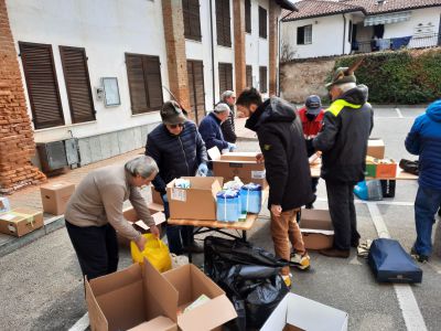 Emergenza Ucraina, sabato 12 marzo 2022 prosegue la raccolta a Castiglione