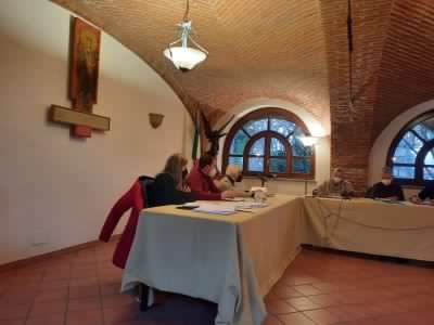 Tariffe scolastiche, la minoranza in Consiglio: “Costi troppo elevati”