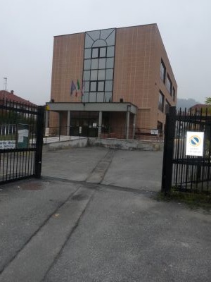 «E’ necessario riattivare tutti i servizi al poliambulatorio»