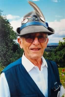 L’ultimo saluto all’alpino Mario Saroglia