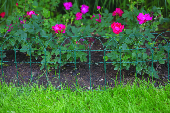 Delimitare e decorare il nostro giardino con stile