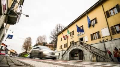 San Mauro, lunedì 18 luglio 2022 sarà  la giornata di lutto cittadino per le esequie dei ragazzi che hanno perso la vita nell’incidente in corso Casale