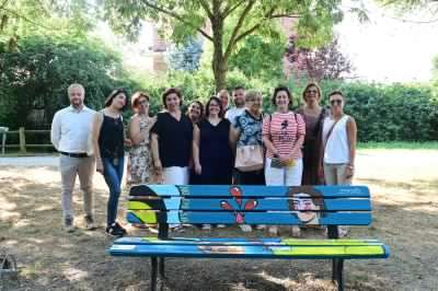 Le nuove panchine per ricordare due    donne straordinarie per la nostra storia