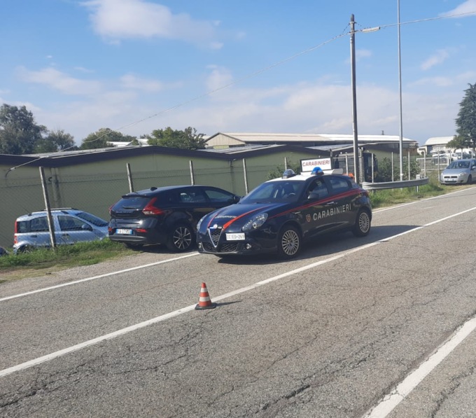 Scontro auto – furgone: grave incidente in via Chivasso