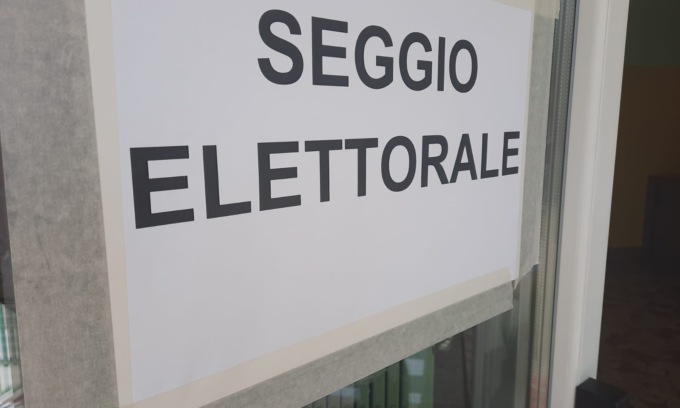 Elezioni politiche, primi dati sull’affluenza delle 12: Cinzano è il paese dove si è votato di più