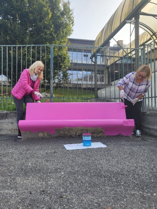 Anche Castiglione ha la sua panchina rosa