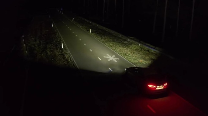 Ford e i fari del futuro: un’idea ad alta definizione