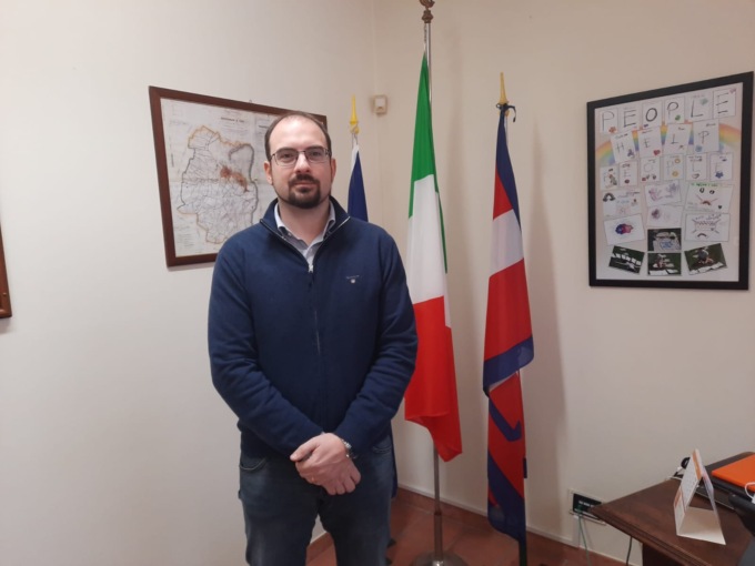 Castiglione, gli auguri di Natale del sindaco Loris Lovera