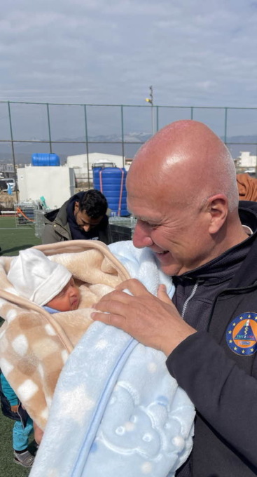 Sono nati 8 bimbi nell’ospedale da campo piemontese in Turchia