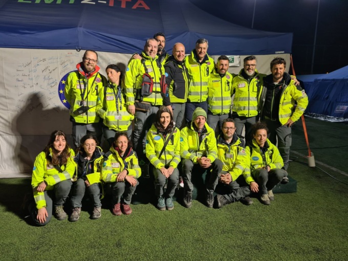 Delegazione piemontese in Turchia: “Già assistite 3mila persone e l’altra notte il 23esimo parto”